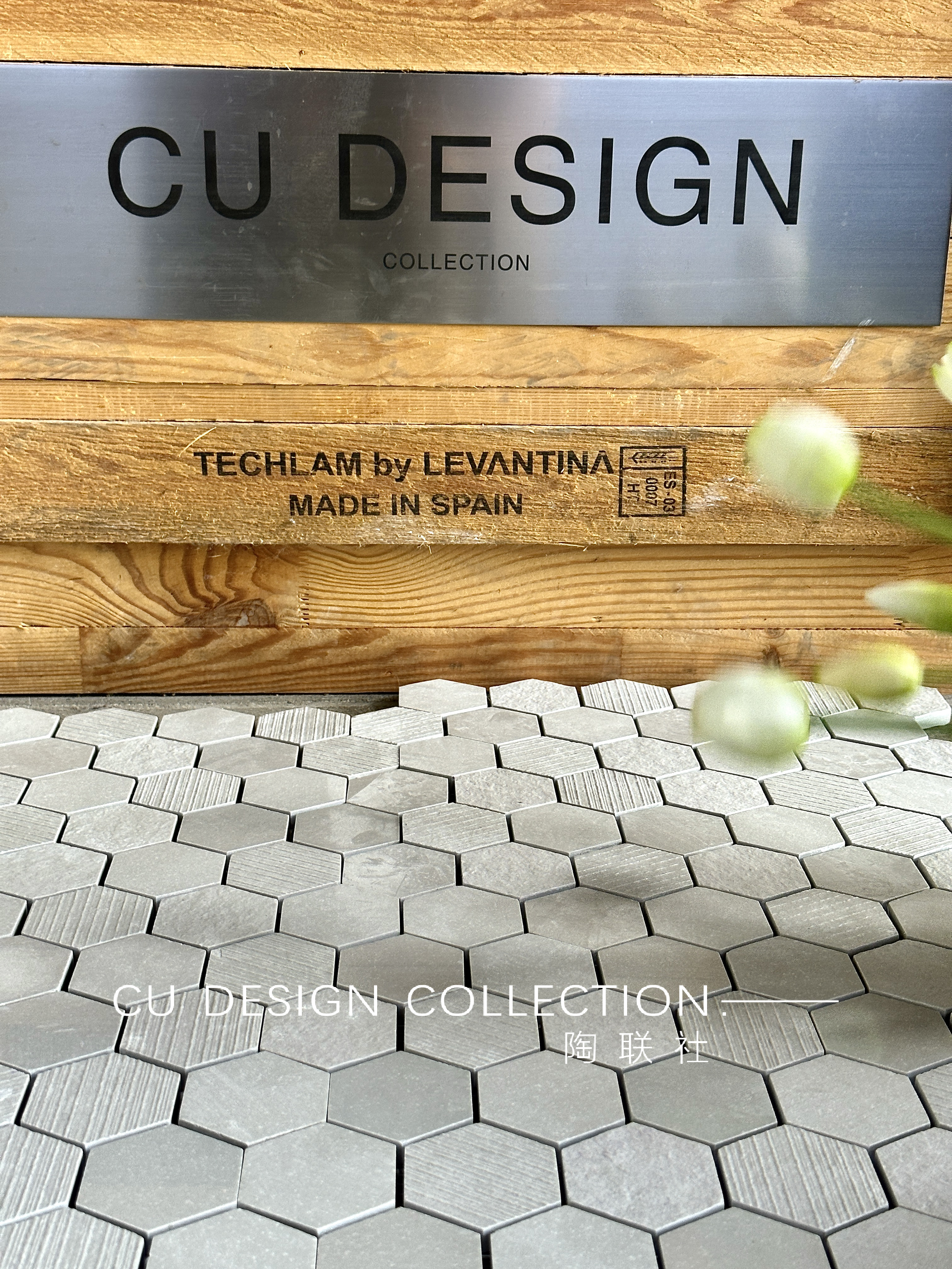 Stone Mosaic: Premium Decorative Material for Curved Surfaces & Wet‑zone Projects